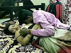 Amazing Sex with Indian xxx hot Bhabhi at home! Hindi audio